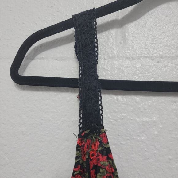 Torrid Cold Shoulder Peasant Top 3X 90s Y2K Red Floral 22/24 759 - Picture 7 of 11